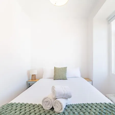 Cozy & Modern In Historic Center Of * Lisbon