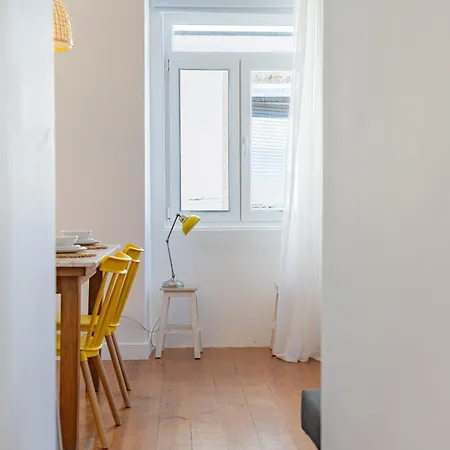 Apartment Cozy & Modern In Historic Center Of Lisbon